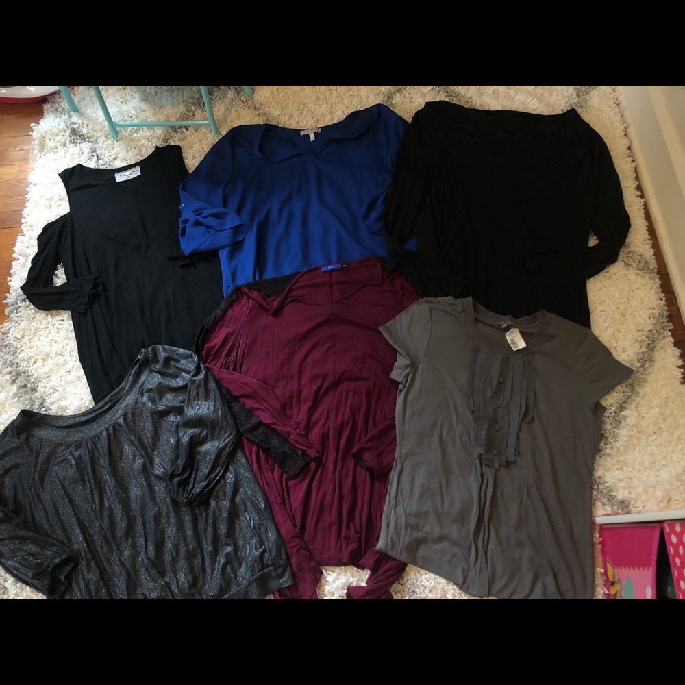 Womens blouse bundle- Large